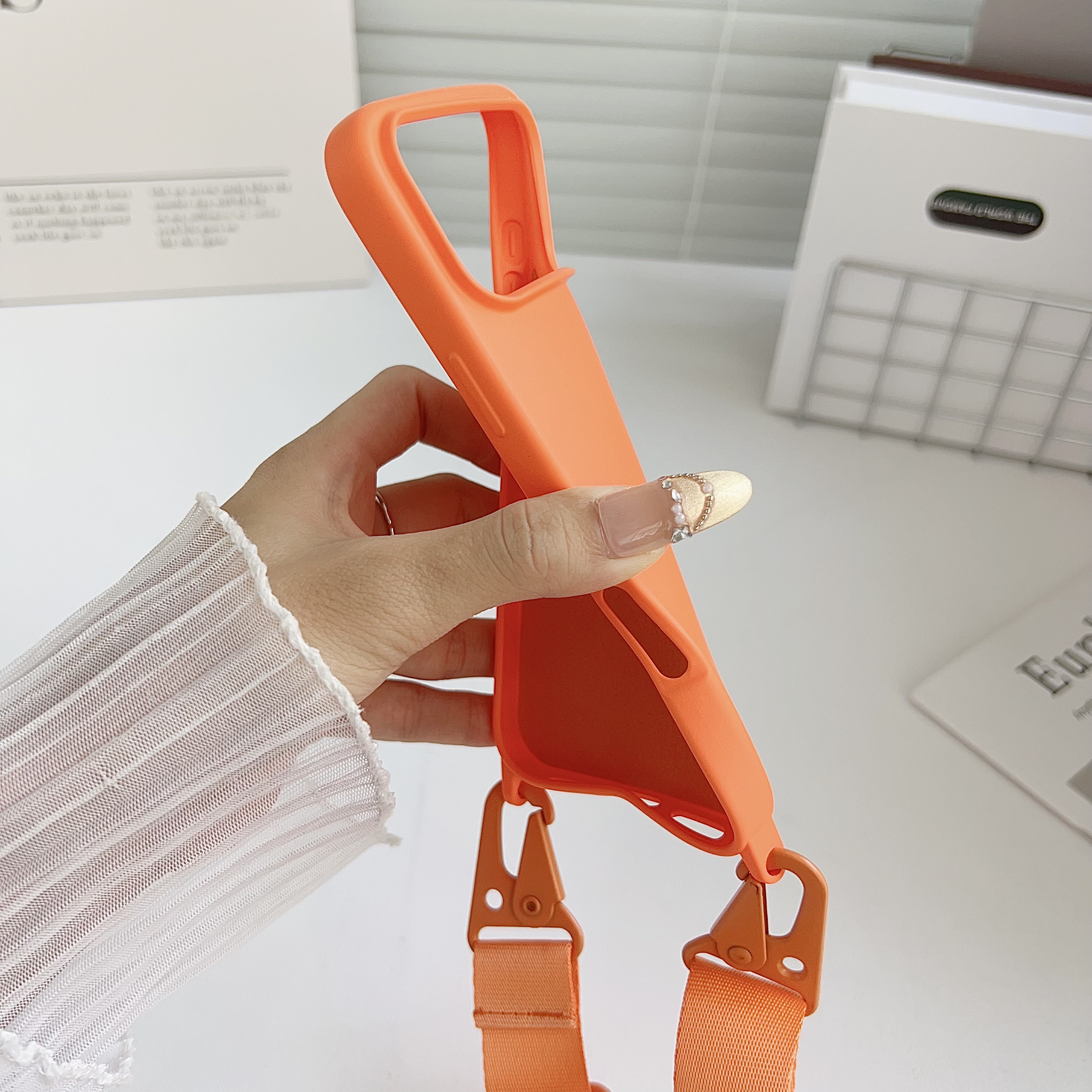 Crossbody Lanyard Matte Silico - огляд і ціна Phone Cases With Straps