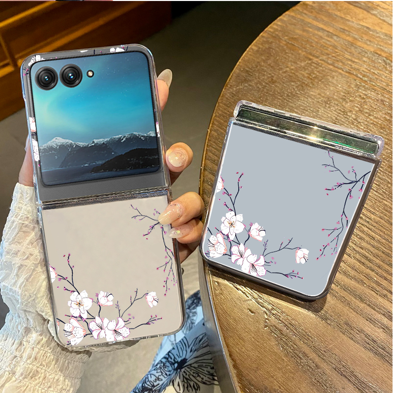 White Flowers Pattern Phone Ca - огляд і ціна Phone Cases For Motorola