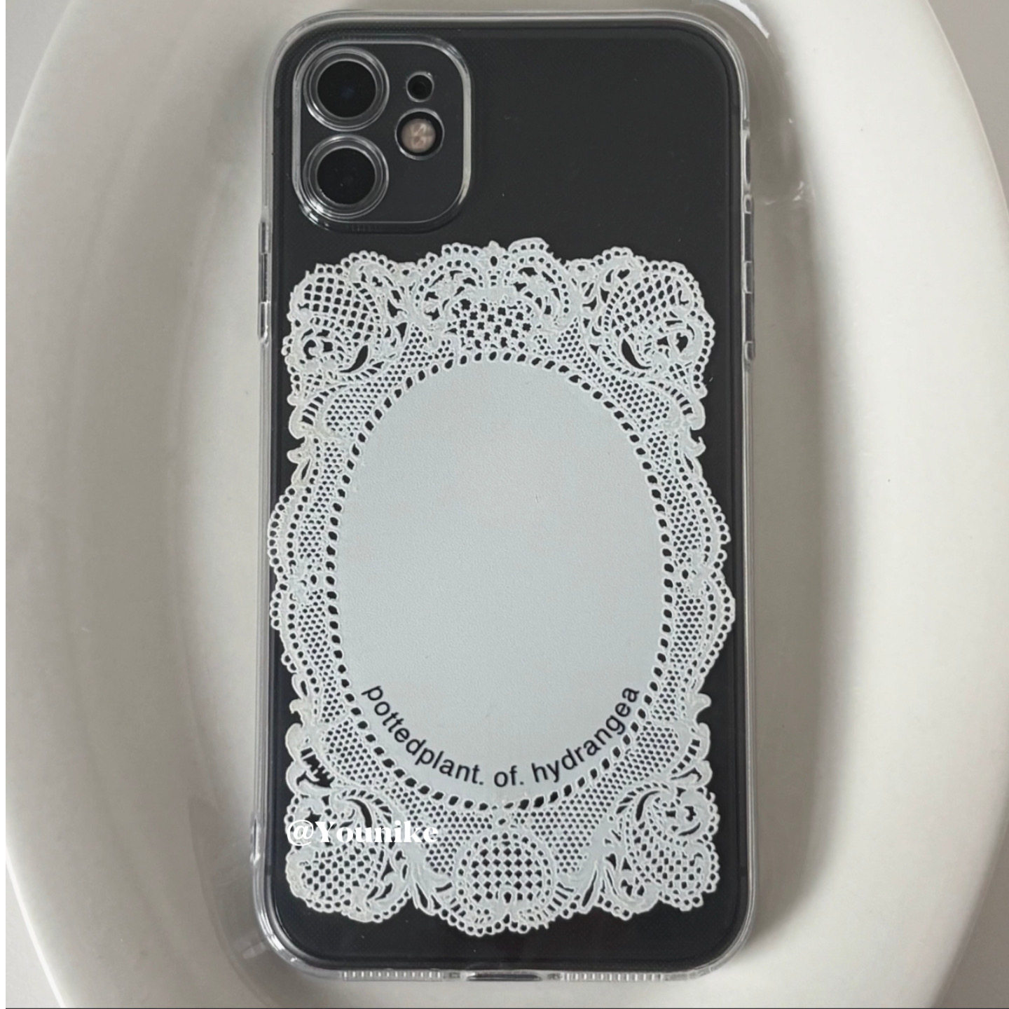 English Lace Art Student Retro - огляд і ціна Phone Cases Art