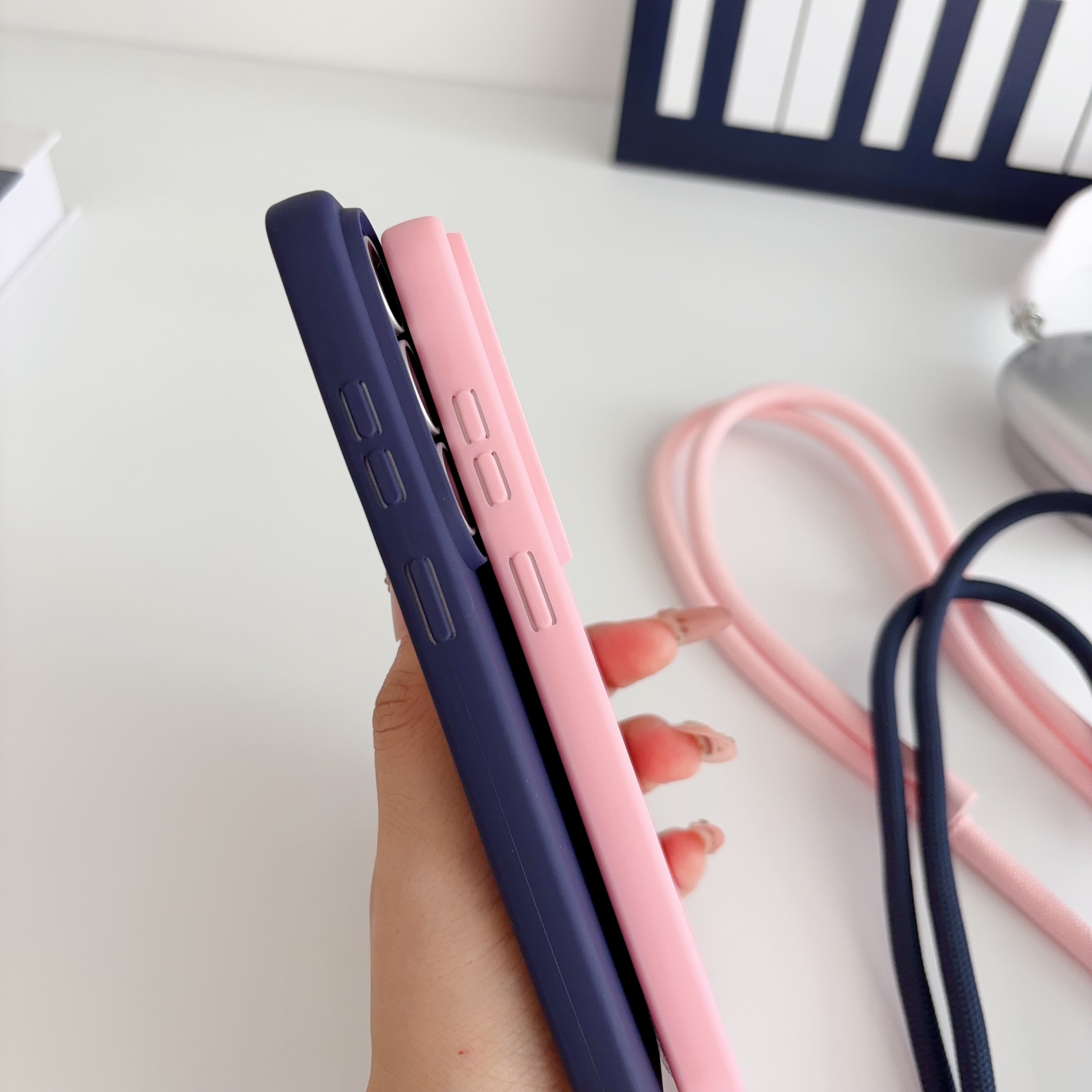 Bright Colors Phone Case For S - огляд і ціна Phone Cases With Straps